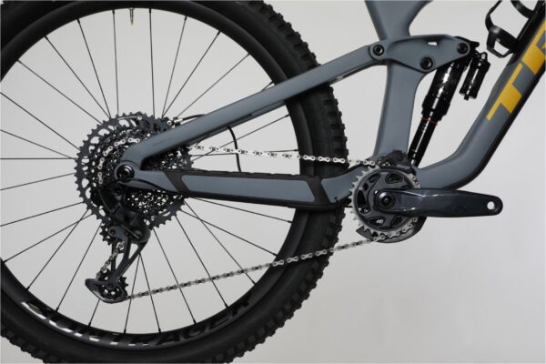 Trek Slash 9.8 – Image 3